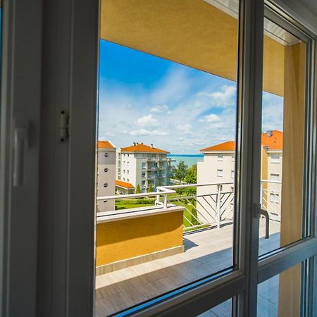 Myflat Golden Coast Panorama Apartment Siófok Exterior foto