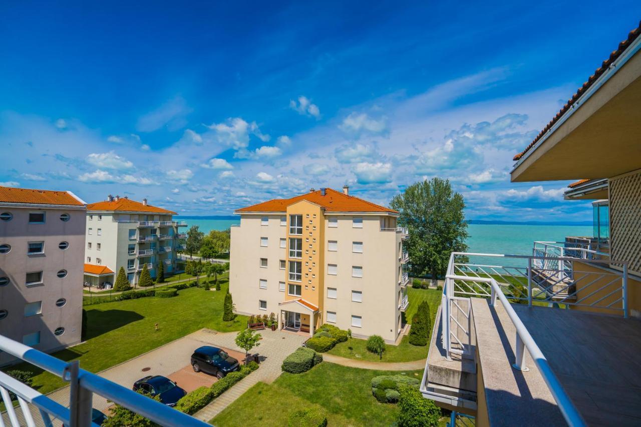 Myflat Golden Coast Panorama Apartment Siófok Exterior foto